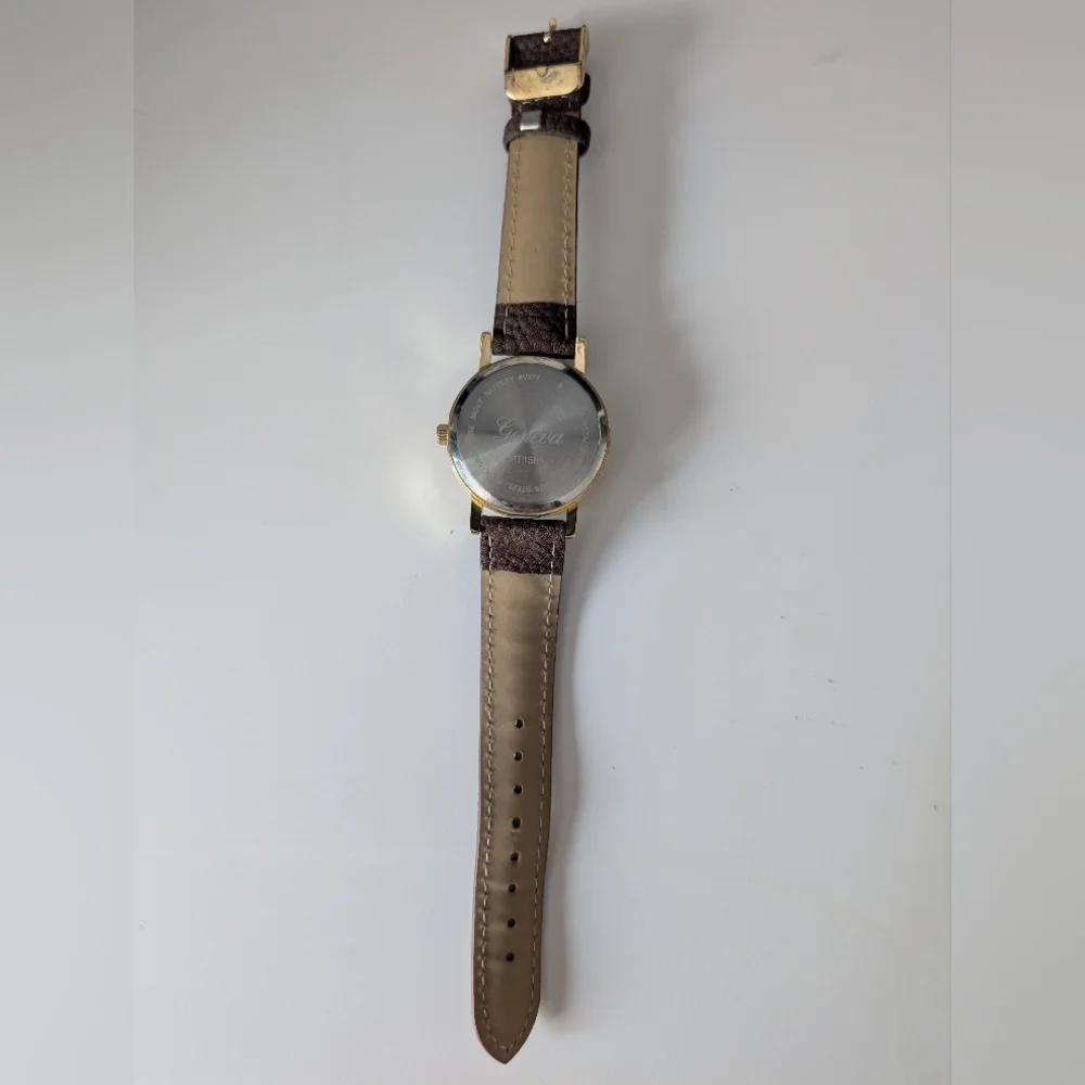 Gold Tone Watch Owl with Gold Glitter Eyes